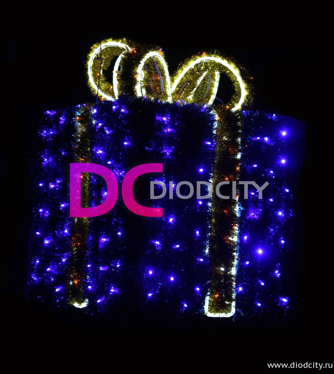 Световая фигура "Подарок с бантом" 80*70*70 см