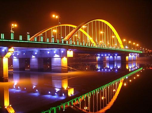 led-proj-05.jpg