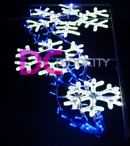 Световая консоль "Снегопад" 200х85 см. Световая консоль "Снегопад" 200х85 см.