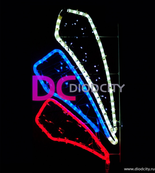 Светодиодная консоль "Ромбы триколор", 70*30 см, белая, синяя, красная Светодиодная консоль "Ромбы триколор", 70*30 см, белая, синяя, красная