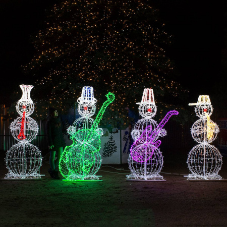 «Снеговики - музыканты», высота 2,1