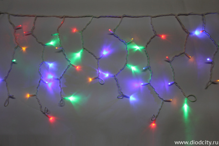 Гирлянда - бахрома  4.8 х 0.6м, мульти диоды, мерцающая