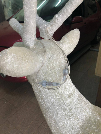 Световая фигура "Олень папа белый"  160 см